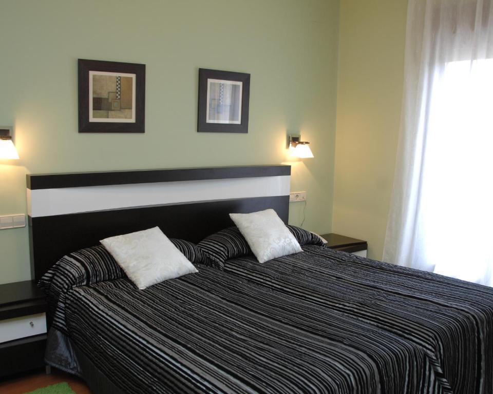 Hotel Hc Sigueenza エクステリア 写真